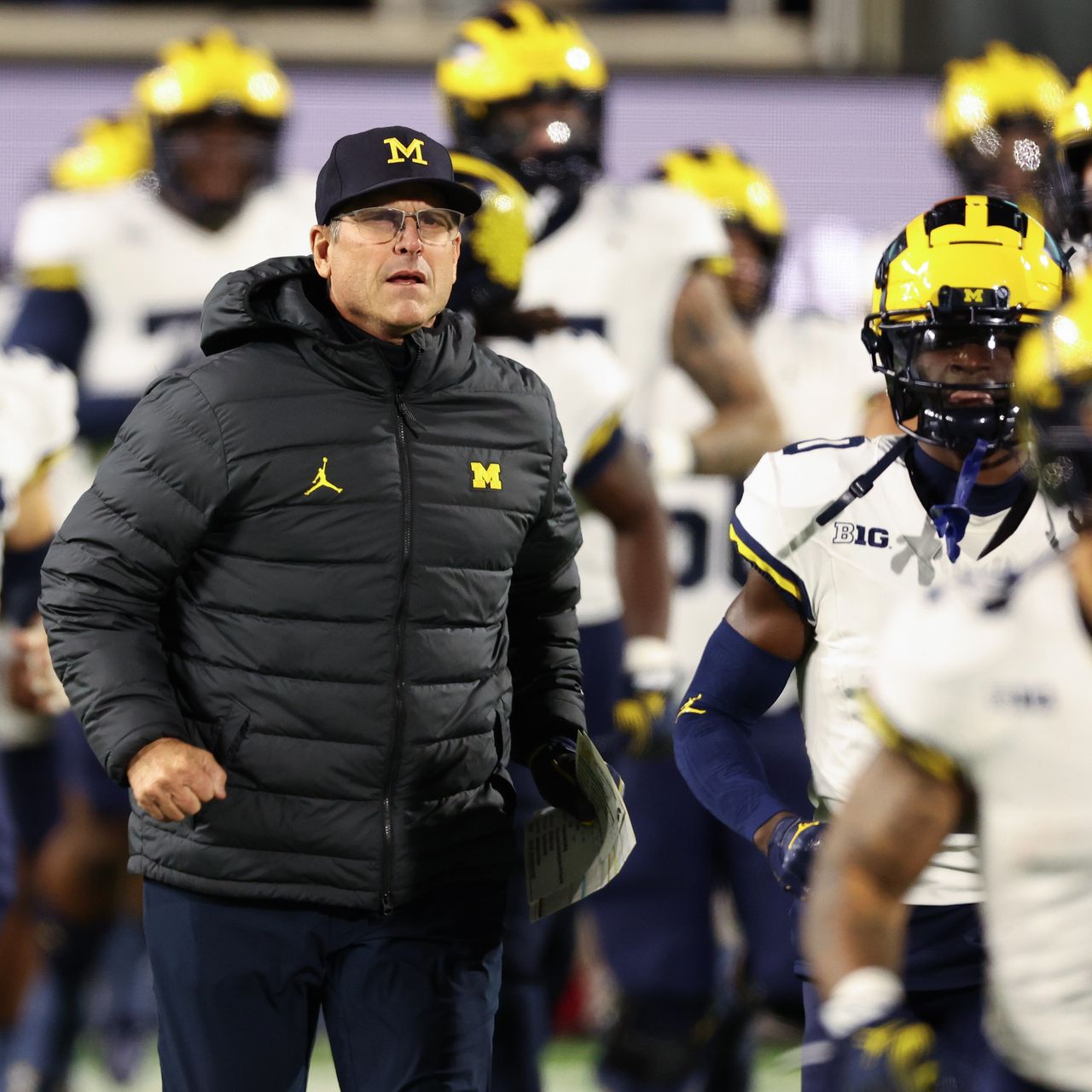 It's Legal in the NFL. It's Banned in College Football. It Might Be Trouble  for Michigan. - WSJ