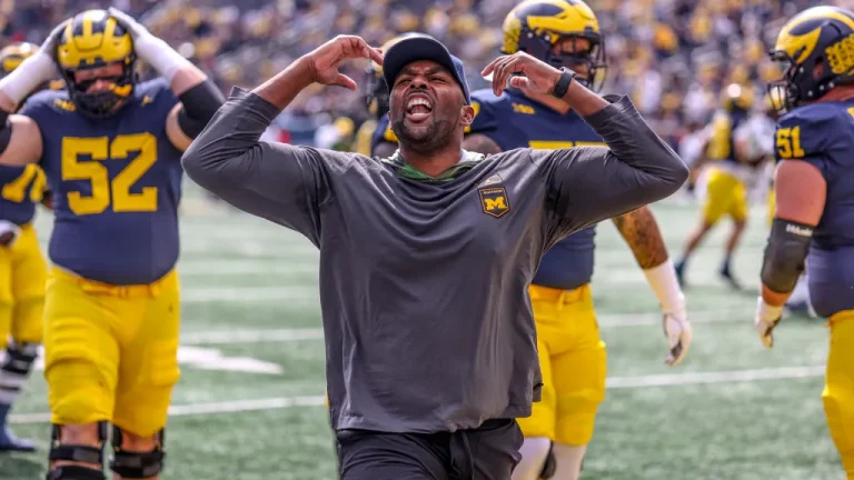 Michigan-football-vs-UNLV-0575-1