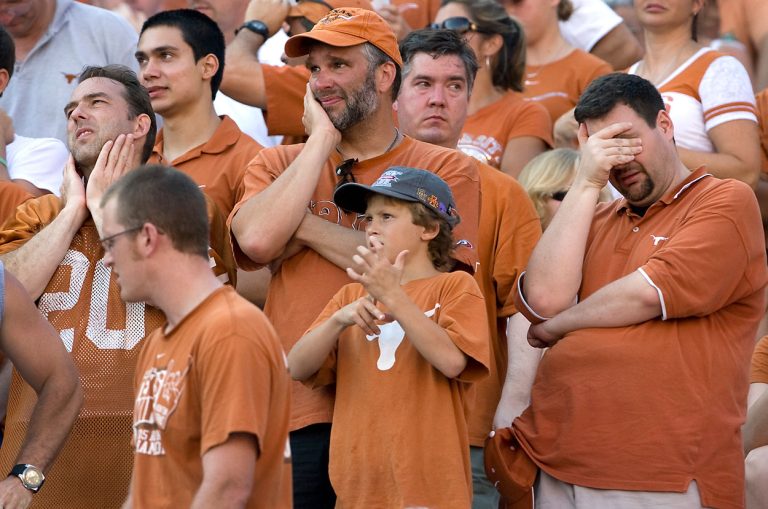 Texas-Fans-Sad