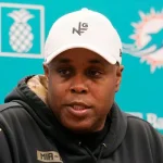 07nhl-grier-chris-articleLarge