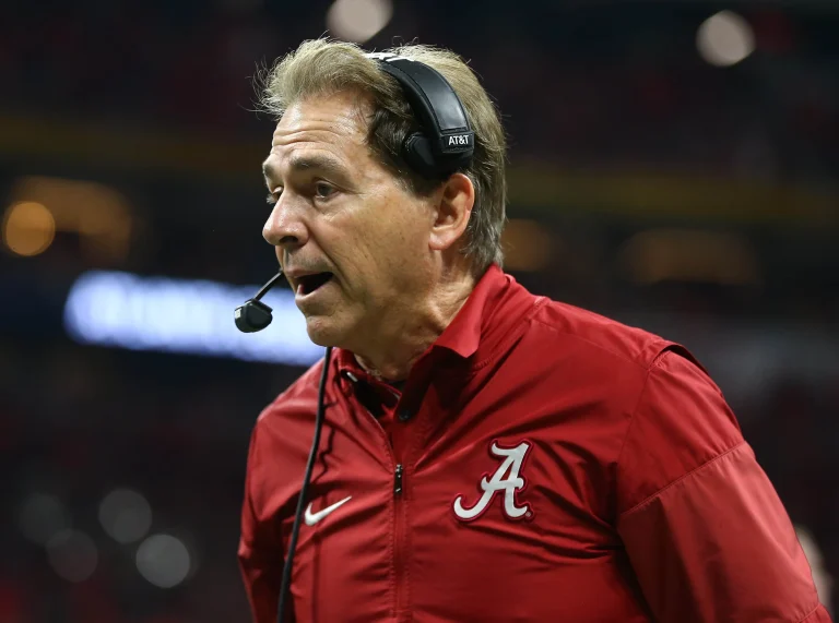 4cfb6ecb-85f5-428f-afac-7558dda1a3b8-nick_saban