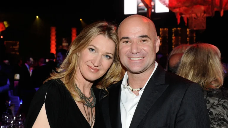 70b8a151a383-andre-agassi-steffi-graf-black-tie.jpg