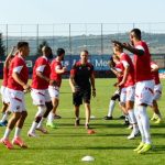 players-fc-dinamo-warming-during-cfr-1907-440nw-14587005dh