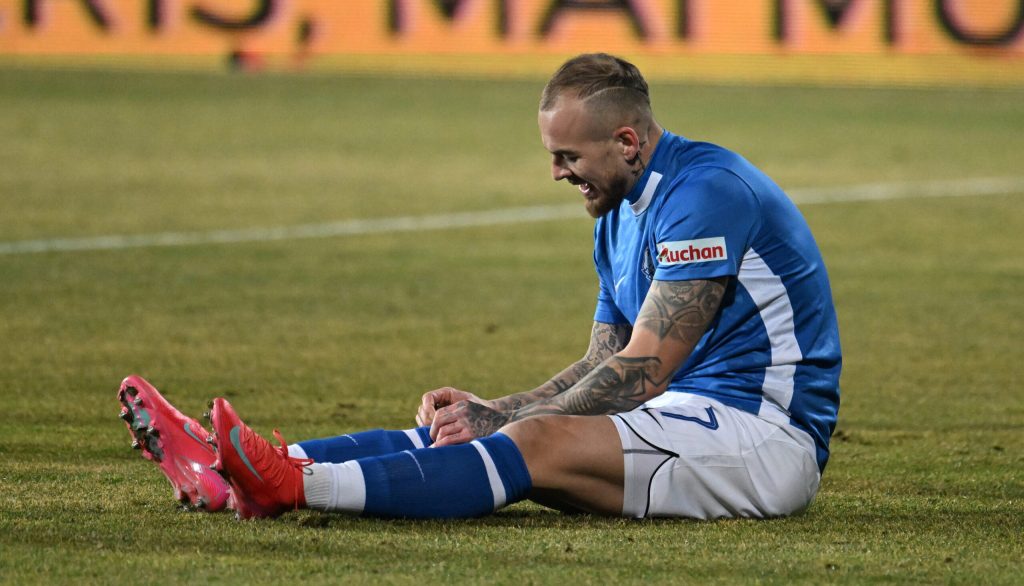 A-venit-nota-de-plata-pentru-Denis-Alibec-in-cazul-gestului-care-l-a-facut-pe-Gica-Hagi-sa-injure-scaled